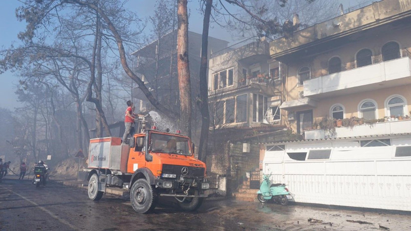 Çanakkale yine yanıyor: Binlerce kişi tahliye edildi - Resim: 27