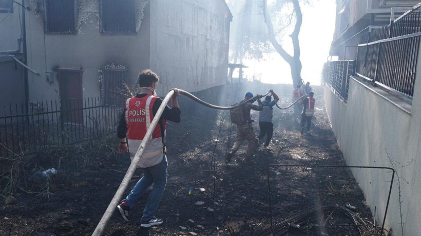 Çanakkale yine yanıyor: Binlerce kişi tahliye edildi - Resim: 31