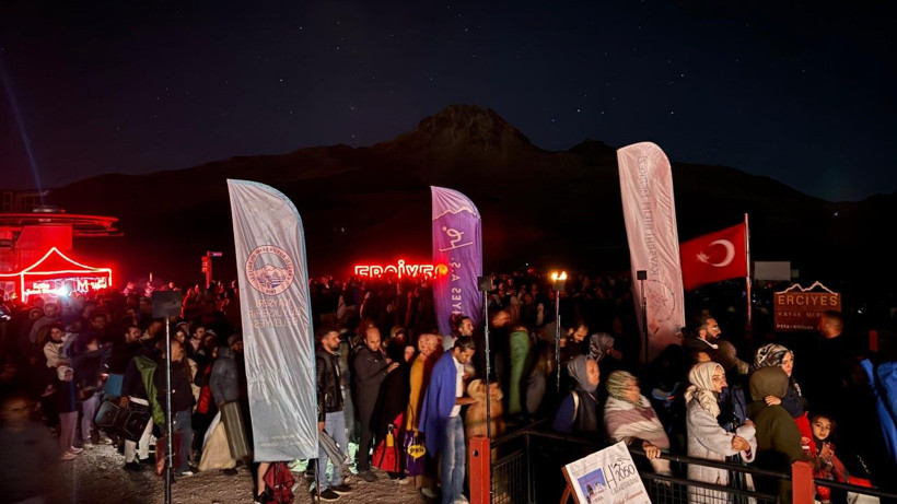 Gökyüzü şöleni: Meteor yağmuru, birçok ilden görüntülendi - Resim: 37