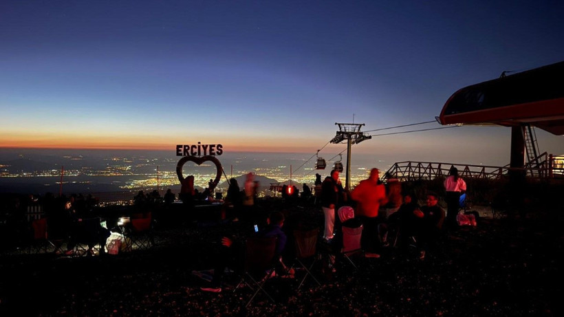 Gökyüzü şöleni: Meteor yağmuru, birçok ilden görüntülendi - Resim: 51