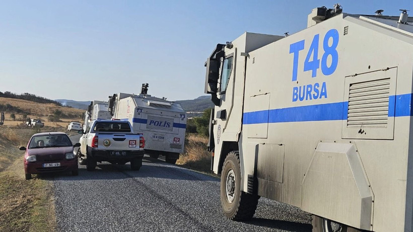 Çanakkale Gelibolu'da orman yangını: Hızla büyüdü - Resim: 6