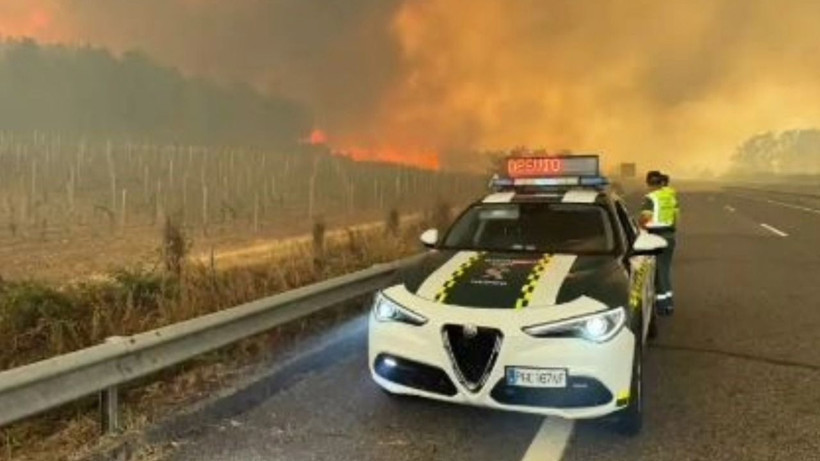 İspanya yanıyor! 7 kişi öldü, 4 bin kişi geceyi dışarıda geçirdi - Resim: 3