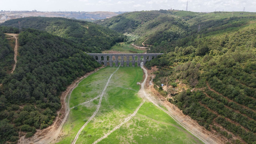 İstanbul'un barajlarından kötü haber: Resmen buharlaştı - Resim: 19
