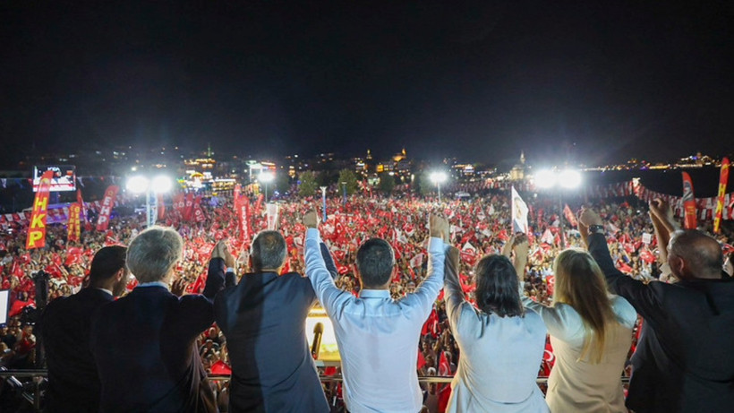 'Millet İradesine sahip çıkıyor' Adres bu kez Üsküdar - Resim : 1