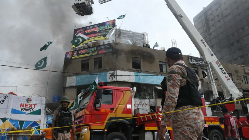 Havai fişek deposu patladı: 2 ölü, 34 yaralı - Resim: 11