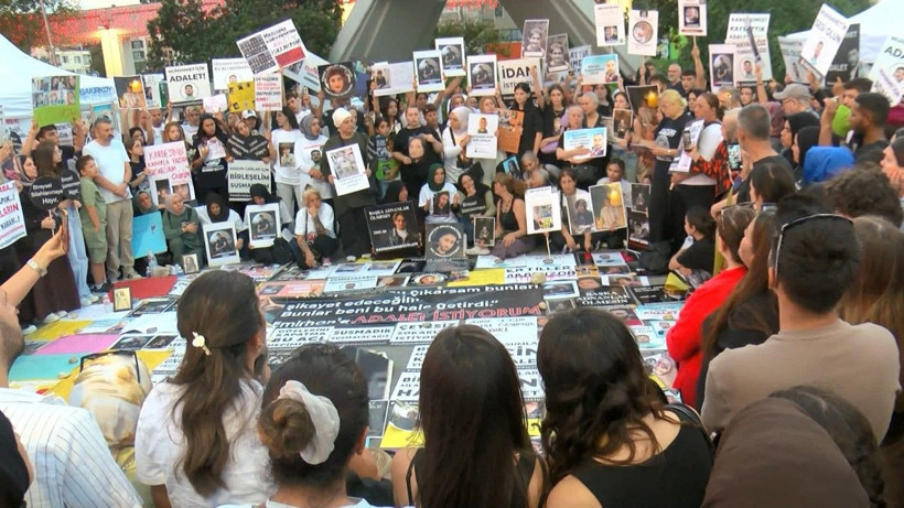Bakırköy'de aileler adalet çağrısında bulundu - Resim: 2