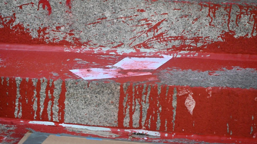 Gazetecinin evine kırmızı boya döküldü - Resim: 4