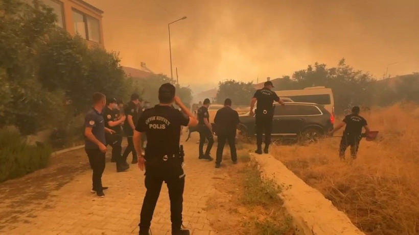 Denizli’de yangın giderek büyüyor - Resim: 5