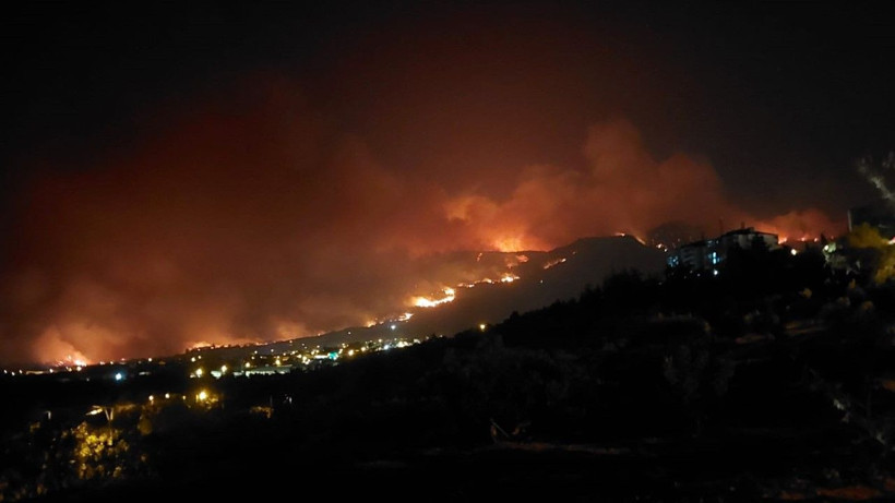 Denizli’de yangın giderek büyüyor - Resim: 9