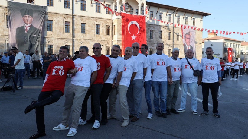 Sivas Kongresi’ni halay çekerek kutladılar - Resim: 11