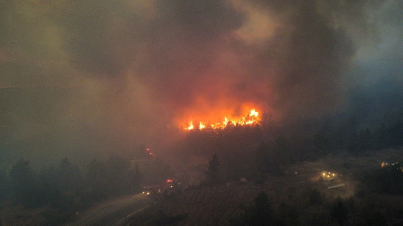 İki il sınırında bir yangın daha: Köyler boşaltıldı - Resim: 9