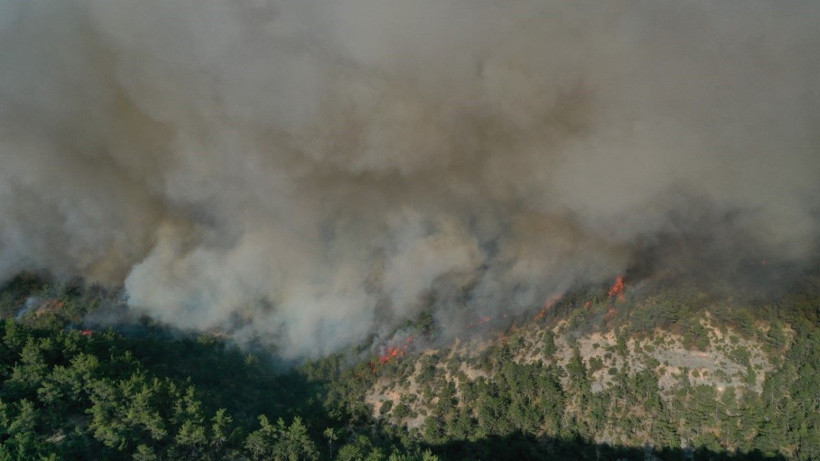 İki ilin ormanları yanıyor: Köyler boşaltıldı - Resim: 1