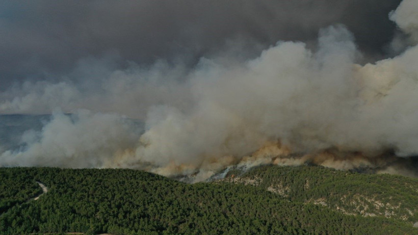 İki ilin ormanları yanıyor: Köyler boşaltıldı - Resim: 2