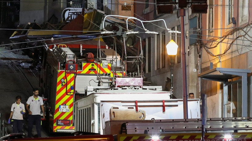 Turistik tramvayda facia: Çok sayıda ölü var - Resim: 4