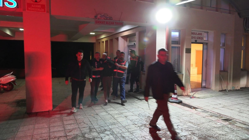 Öfkeli damat mahalleyi yaktı - Resim: 11