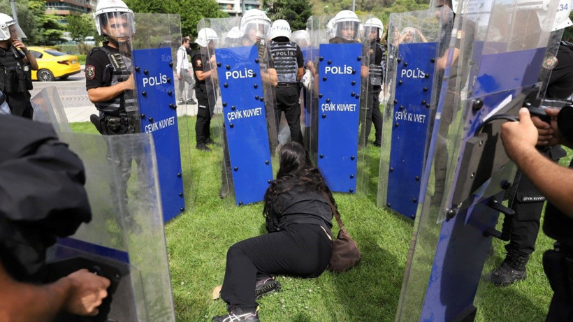 Abluka sürüyor: CHP’de tansiyonu yüksek gün - Resim: 12