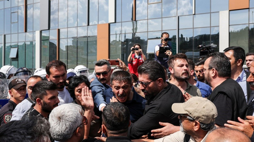 Abluka sürüyor: CHP’de tansiyonu yüksek gün - Resim: 15