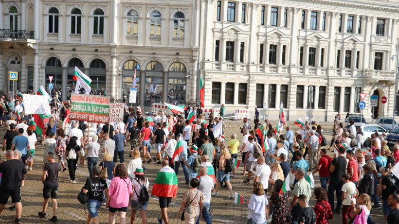 Komşuda Euro karşıtı eylem - Resim: 5