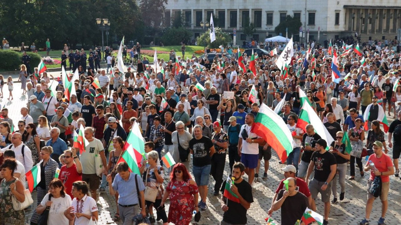 Komşuda Euro karşıtı eylem - Resim: 7