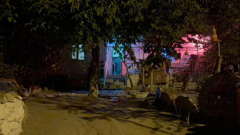 Bağ evinde dehşet: Tartıştığı erkek arkadaşını bıçakladı - Resim : 1