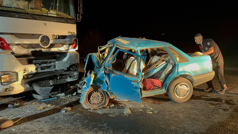 Maraş'ta feci kaza: 3 ölü - Resim : 1