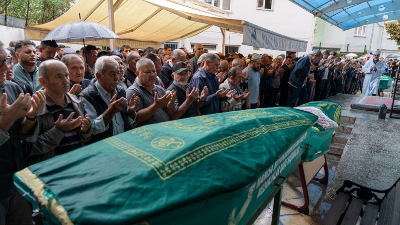 Katliam gibi kazada ölenlere acı veda - Resim: 7