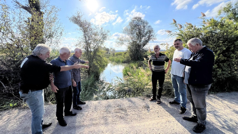 Fabrika atıkları kanalı zehirledi: Balıklar öldü, tarlalar kurudu - Resim : 2