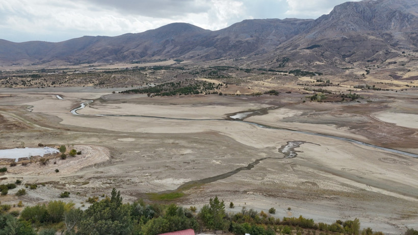 Malatya'da susuzluk alarmı: Baraj kritik seviyede - Resim : 2