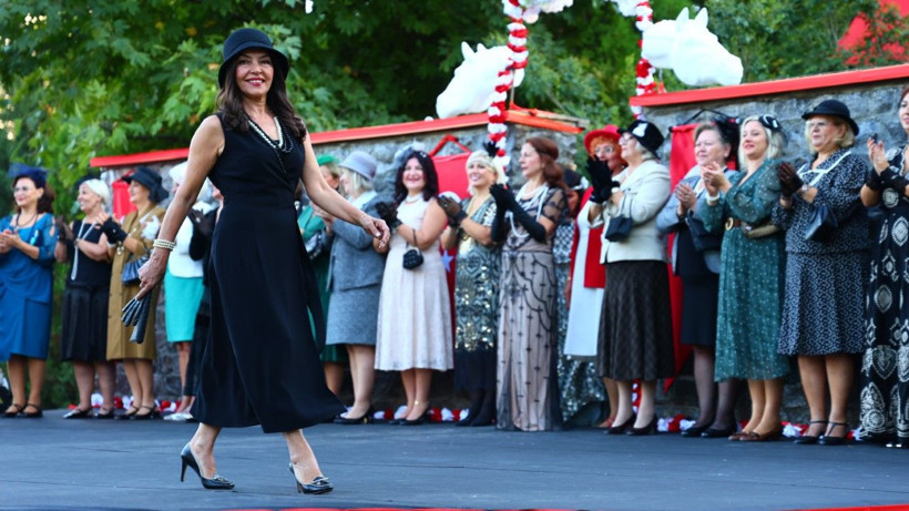 Cumhuriyet zarafeti… 70’inden sonra podyuma çıktılar - Resim: 7