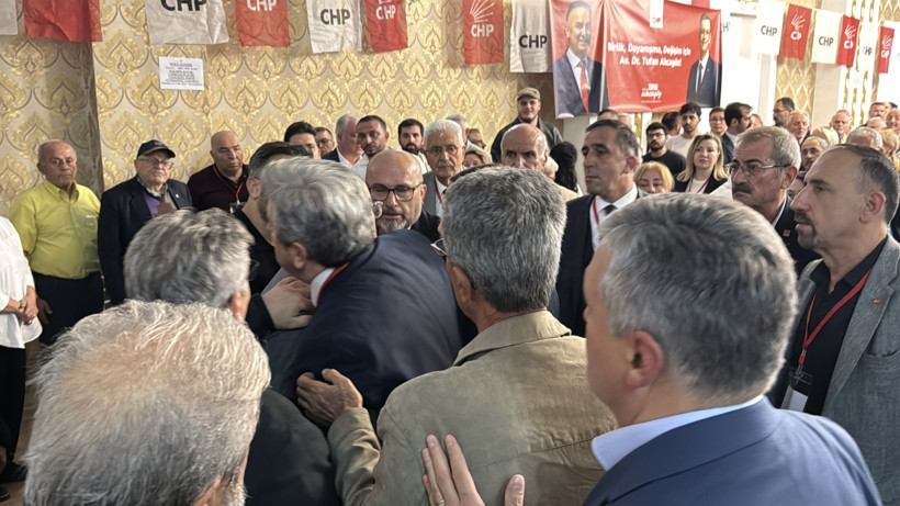 CHP Samsun il kongresinde arbede - Resim : 2