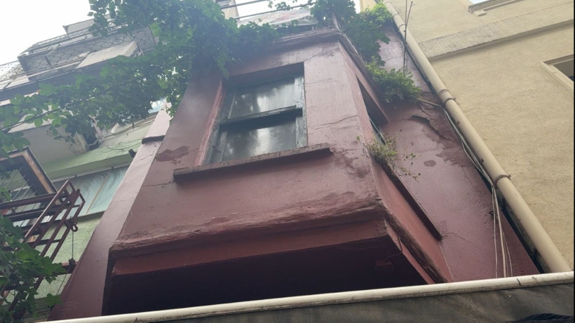 Eğlence çığırından çıktı: Kadına elektroşok uyguladı - Resim: 10