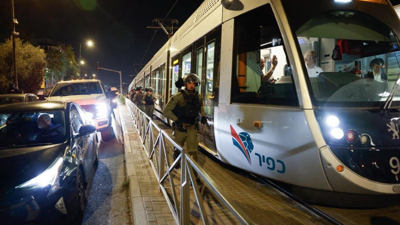 Askerlik karşıtı eylemde sokaklar karıştı - Resim: 3