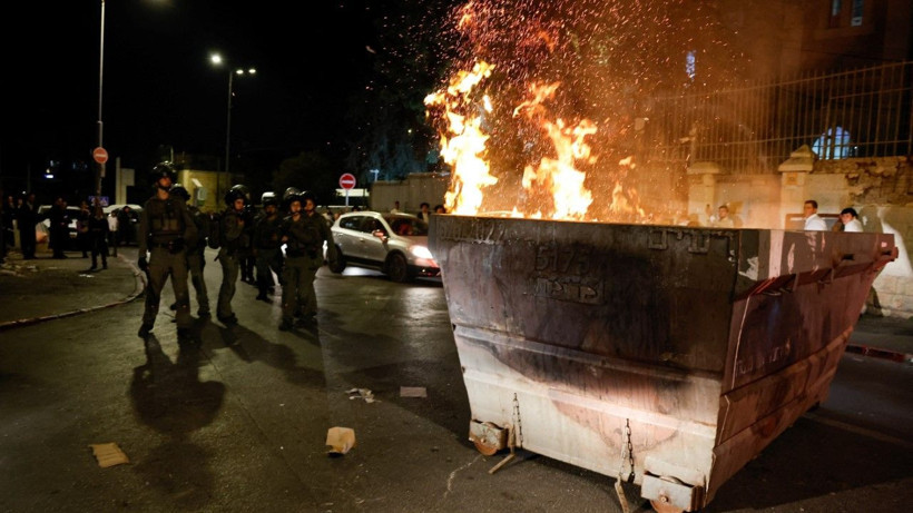 Askerlik karşıtı eylemde sokaklar karıştı - Resim: 4