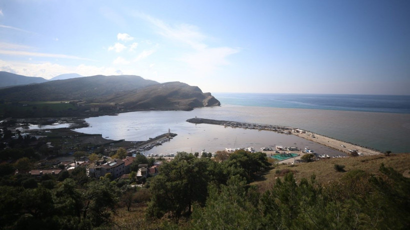 Gökçeada'da denizin rengi değişti - Resim: 3