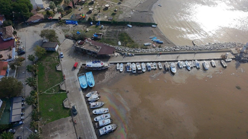 Gökçeada'da denizin rengi değişti - Resim: 6