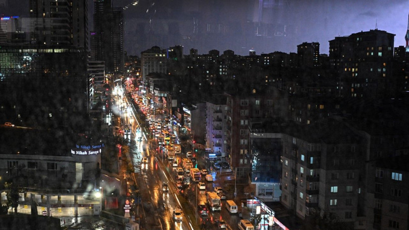 İstanbul’da beklenen sağanak başladı - Resim: 5