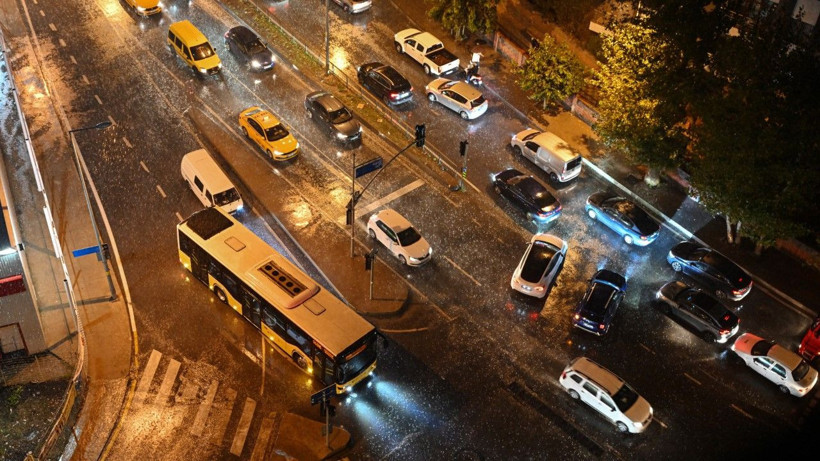 İstanbul’da beklenen sağanak başladı - Resim: 8