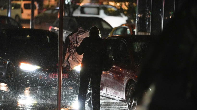 İstanbul’da beklenen sağanak başladı - Resim: 13