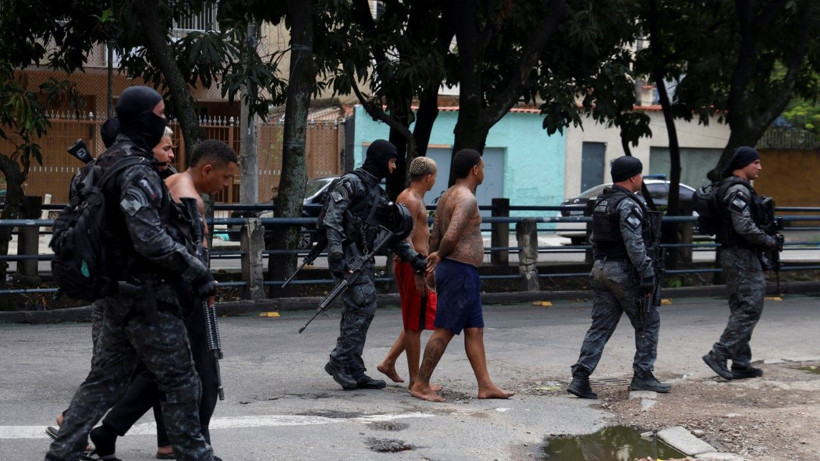 Katliam gibi 'favela' operasyonu: Onlarca kişi can verdi - Resim: 7