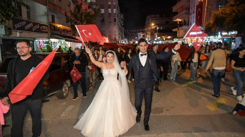 Cumhuriyet coşkusu 102. yılında Türkiye’yi sardı - Resim: 25