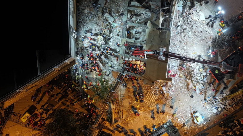 Tam 19 saat sürdü, bir tek Dilara sağ çıktı - Resim: 17