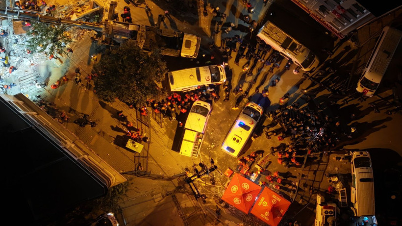 Tam 19 saat sürdü, bir tek Dilara sağ çıktı - Resim: 22