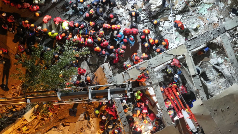Tam 19 saat sürdü, bir tek Dilara sağ çıktı - Resim: 26