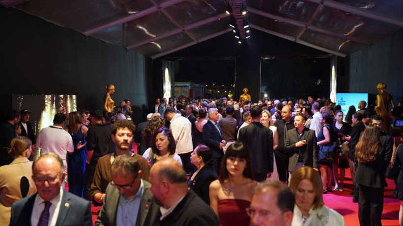 Altın Portakal'da şıklık yarışı - Resim: 17