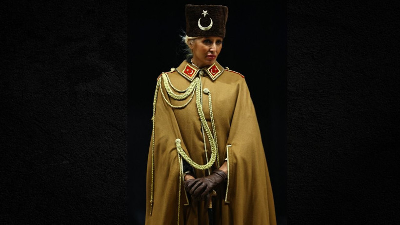 Ankara Olgunlaşma Enstitüsü, "Atatürk Kıyafetleri" defilesi düzenledi - Resim: 12