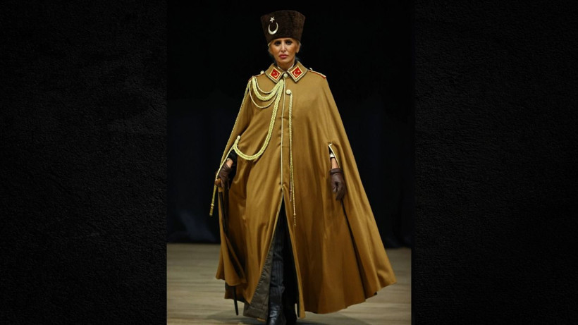 Ankara Olgunlaşma Enstitüsü, "Atatürk Kıyafetleri" defilesi düzenledi - Resim: 11