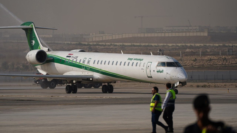 11 yıl sonra ilk kez uçak indi - Resim: 1