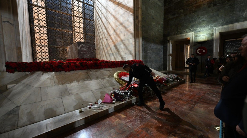 Anıtkabir'de ziyaretçi akını - Resim: 12