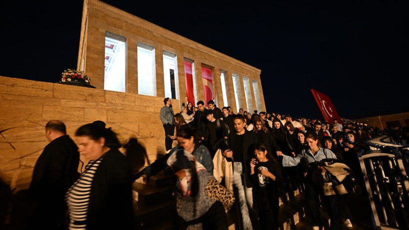 Anıtkabir'de ziyaretçi akını - Resim: 14