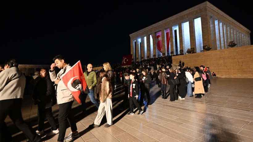 Anıtkabir'de ziyaretçi akını - Resim: 18